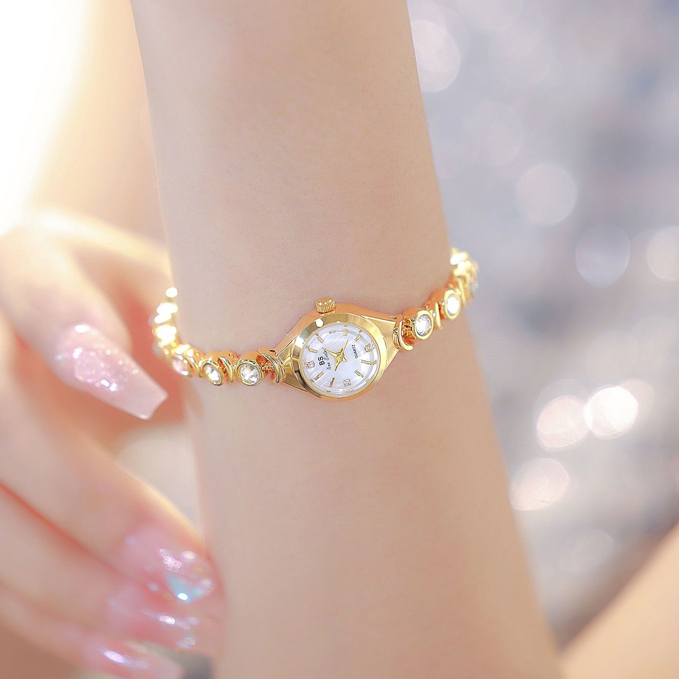 Luxury Watch List - Dameshorloge Licht Luxe Merk Lijst Ster