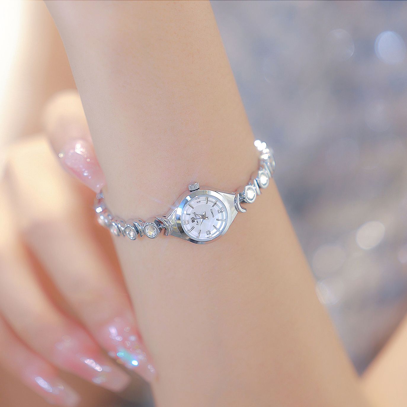 Dameshorloge Licht Luxe Merk L - Luxury Watch List recensie en prijs