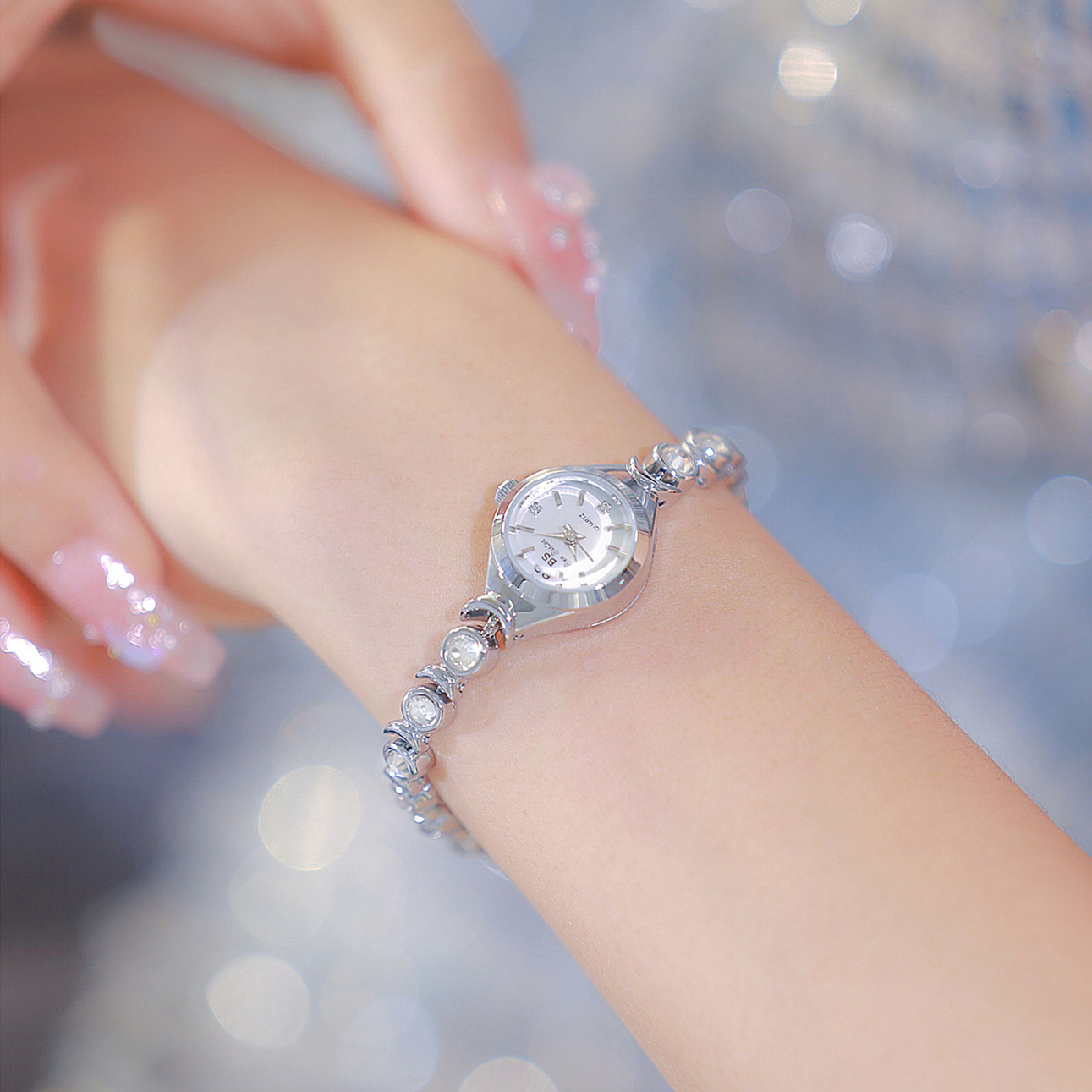 Dameshorloge Licht Luxe Merk L - Luxury Watch List recensie en prijs