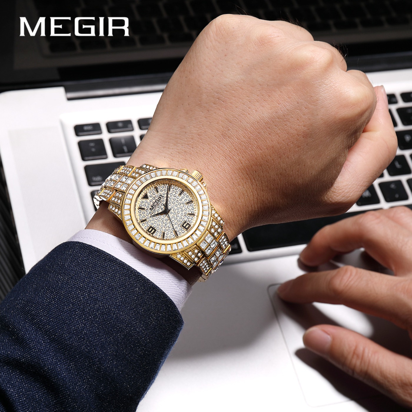MEGIR Luxe diamanten horloges  - Luxury Watch With Bracelet recensie en prijs