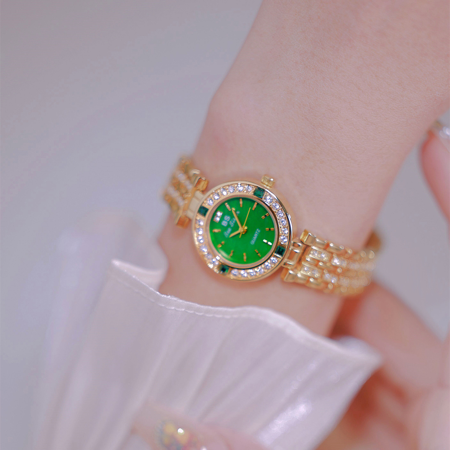 Koreaanse Strass Vrouwen Horlo - Luxury Watch Korea recensie en prijs