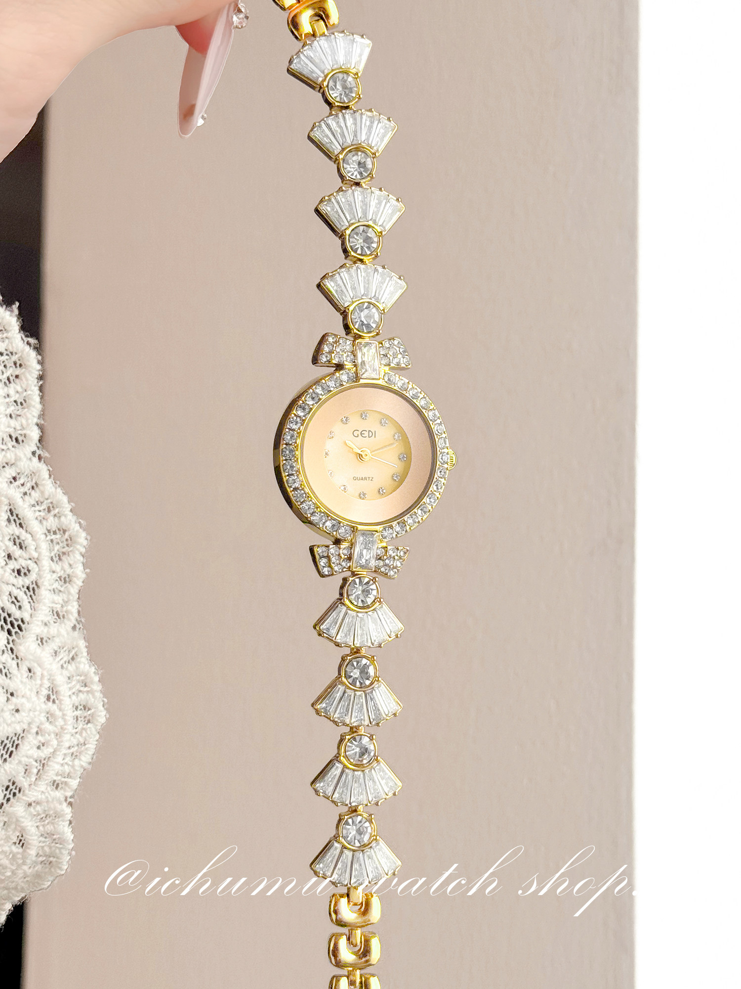 Zeemeermin dameshorloge Licht  - Luxury Watch With Bracelet recensie en prijs