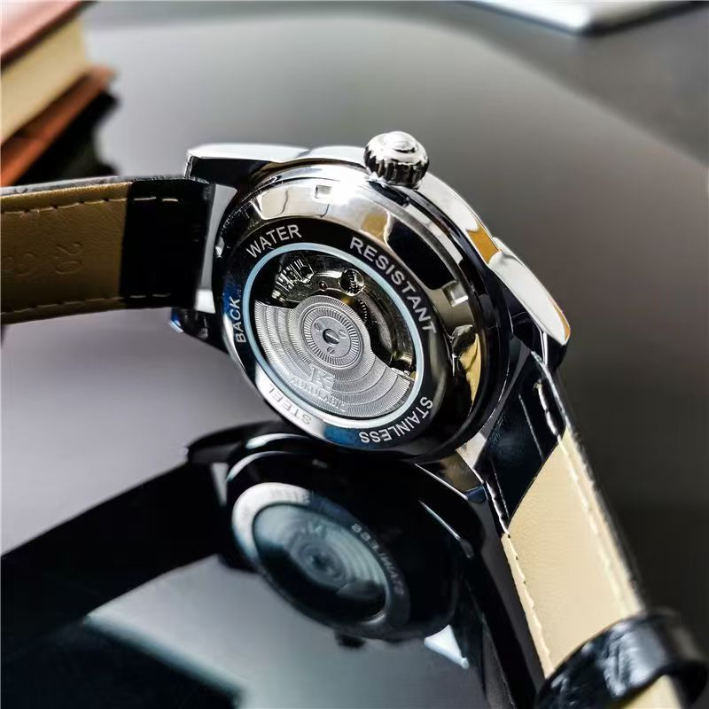 Een groot, volledig automatisc - Luxury Watch Value recensie en prijs
