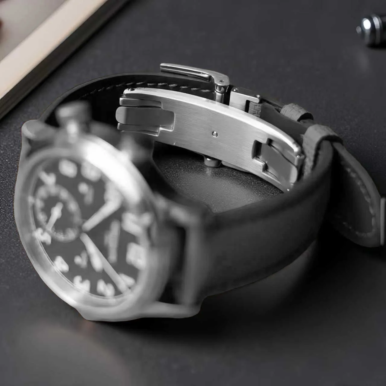 Deployant gespsluiting voor ho - Luxury Watch News recensie en prijs
