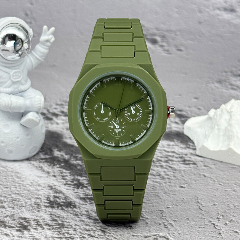 Beroemd merk nep drieogige wij - Luxury Watch News recensie en prijs